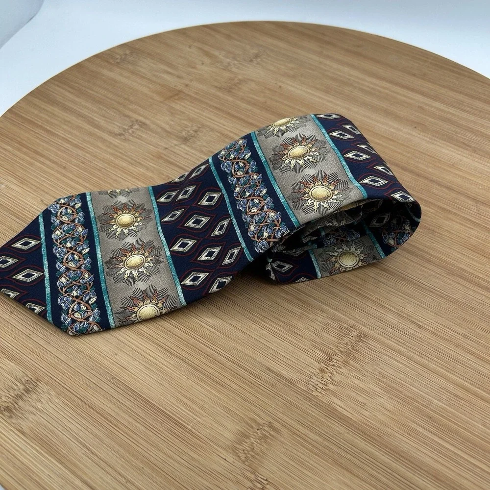 The Metropolitan Museum of Art Silk Tie‎ Multicolor Abstract Sun multicolor